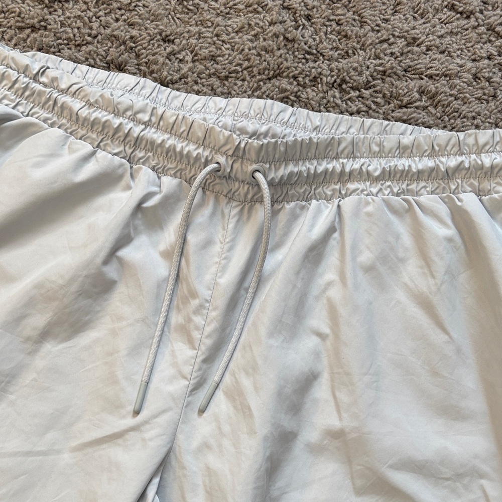 Nike Women's Light Gray Joggers - Picture 3 of 14